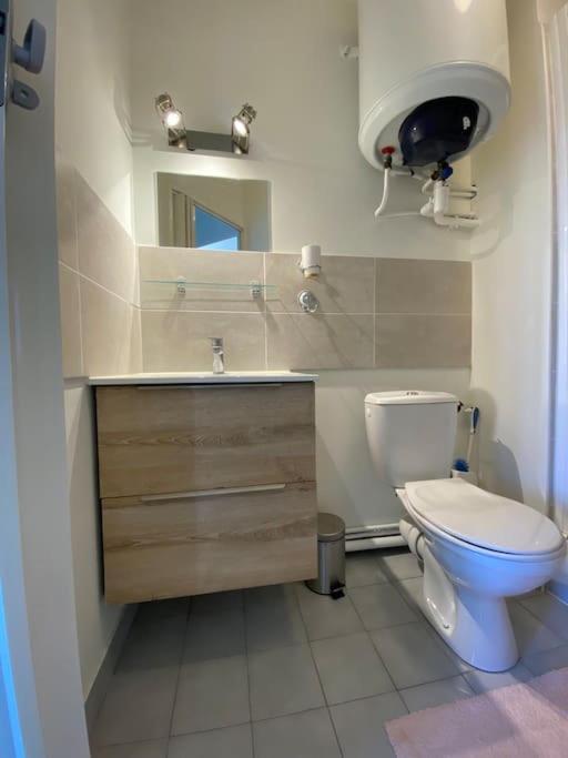 Ravissant T3 En Duplex Proche Mer La Londe-les-Maures Exterior photo
